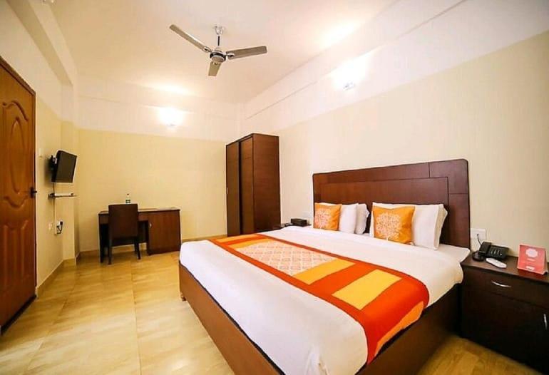Hotel Tayas Trippapur Exterior foto